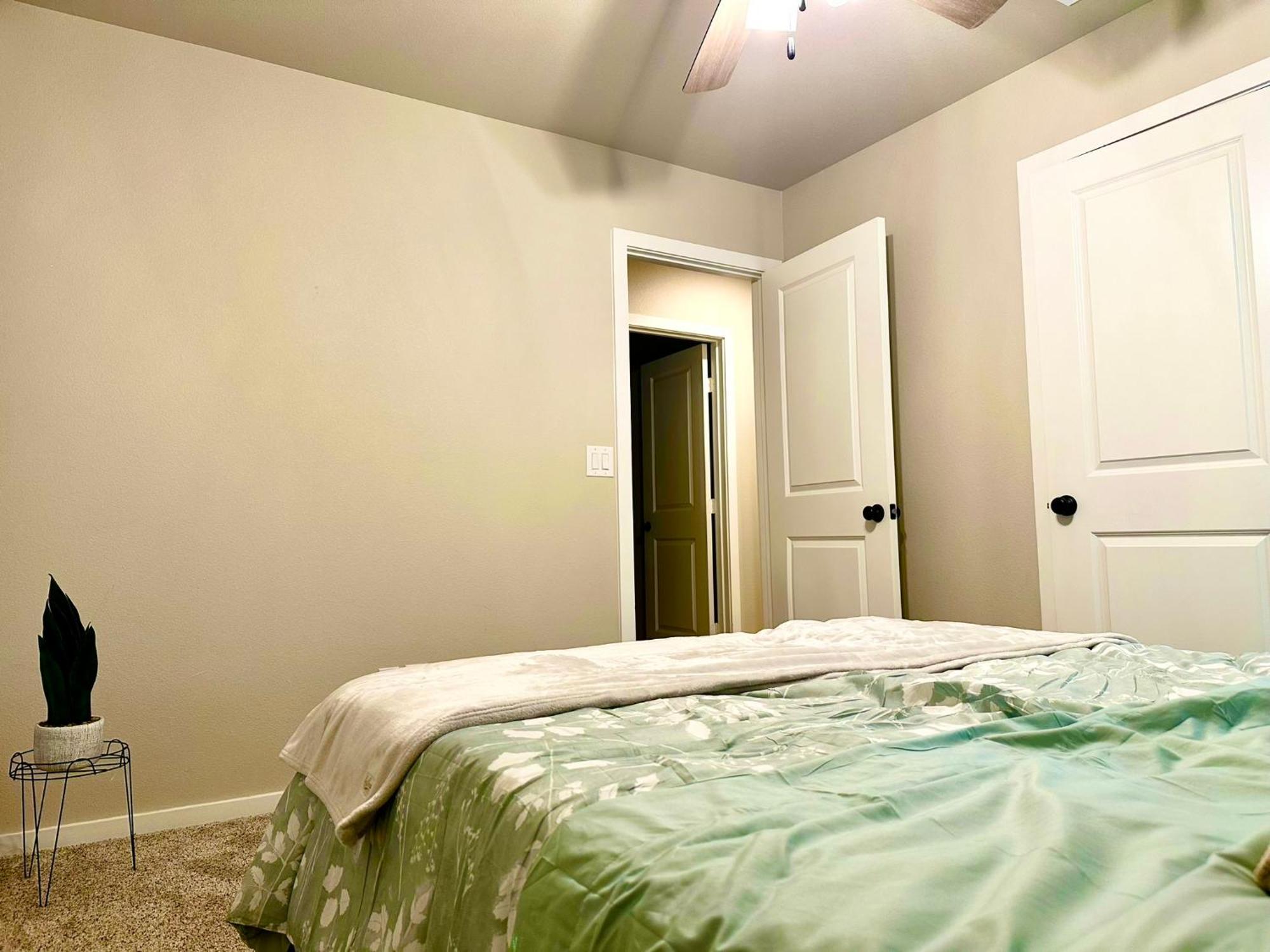3Bed/2Bath Cozy Spacious Place Lubbock Ngoại thất bức ảnh